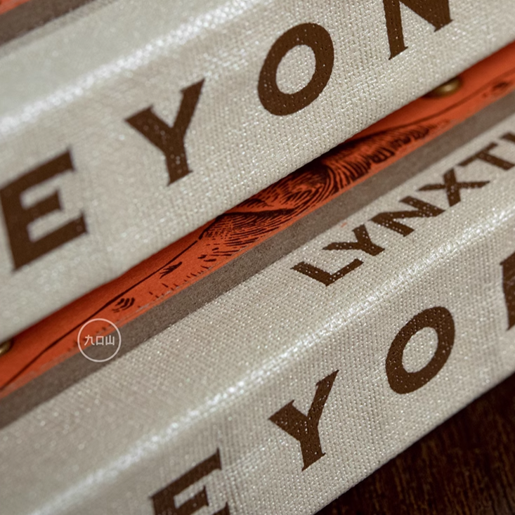 16K Sketchbook < Lynx > Alex